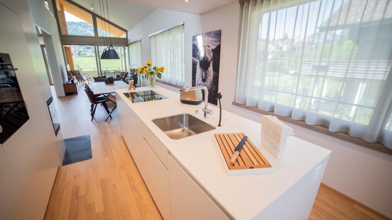 Seaside-Lodge, Top Apartment Spiez Exteriér fotografie